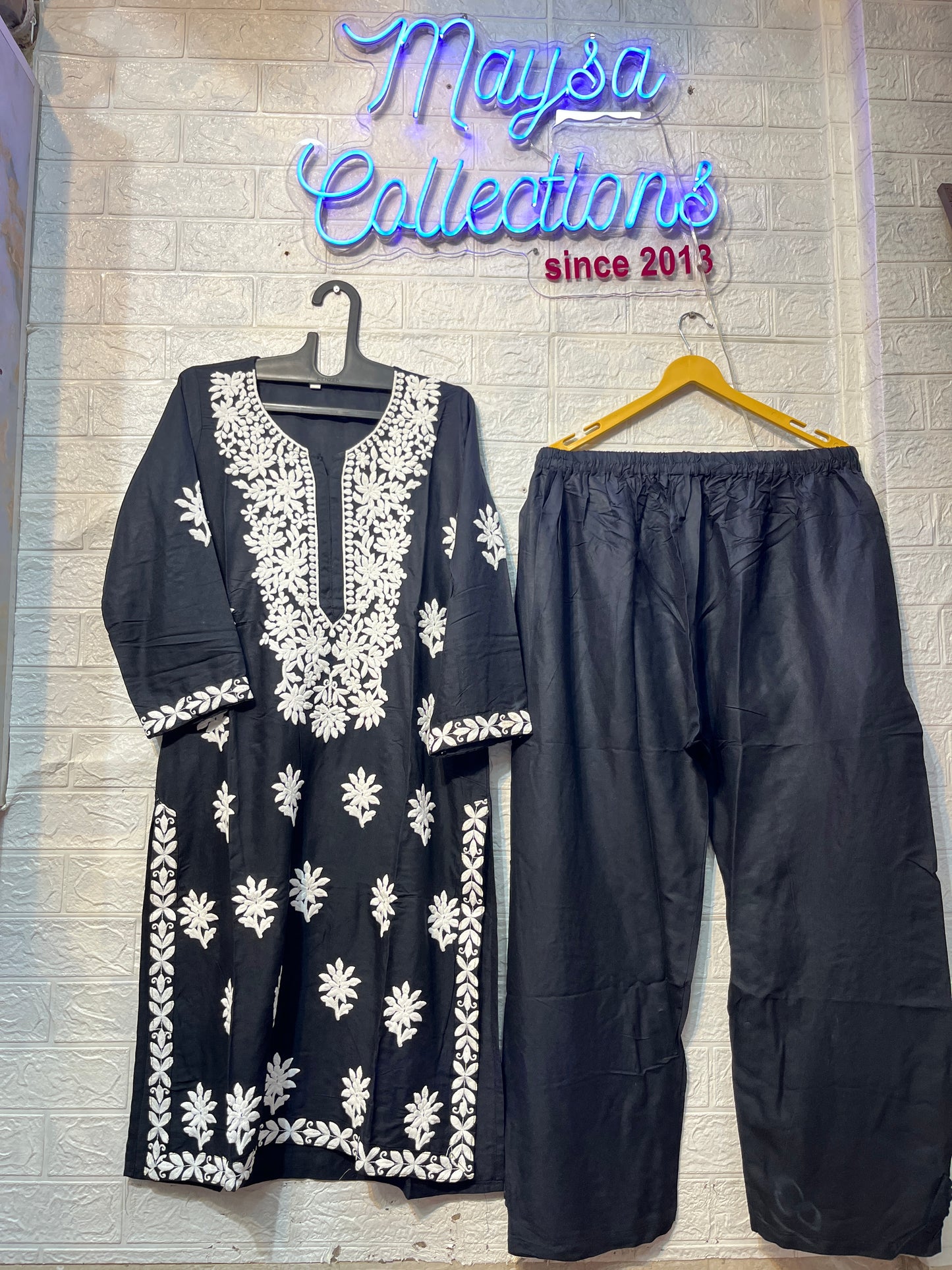 Code - 1137 lucknowi kurti