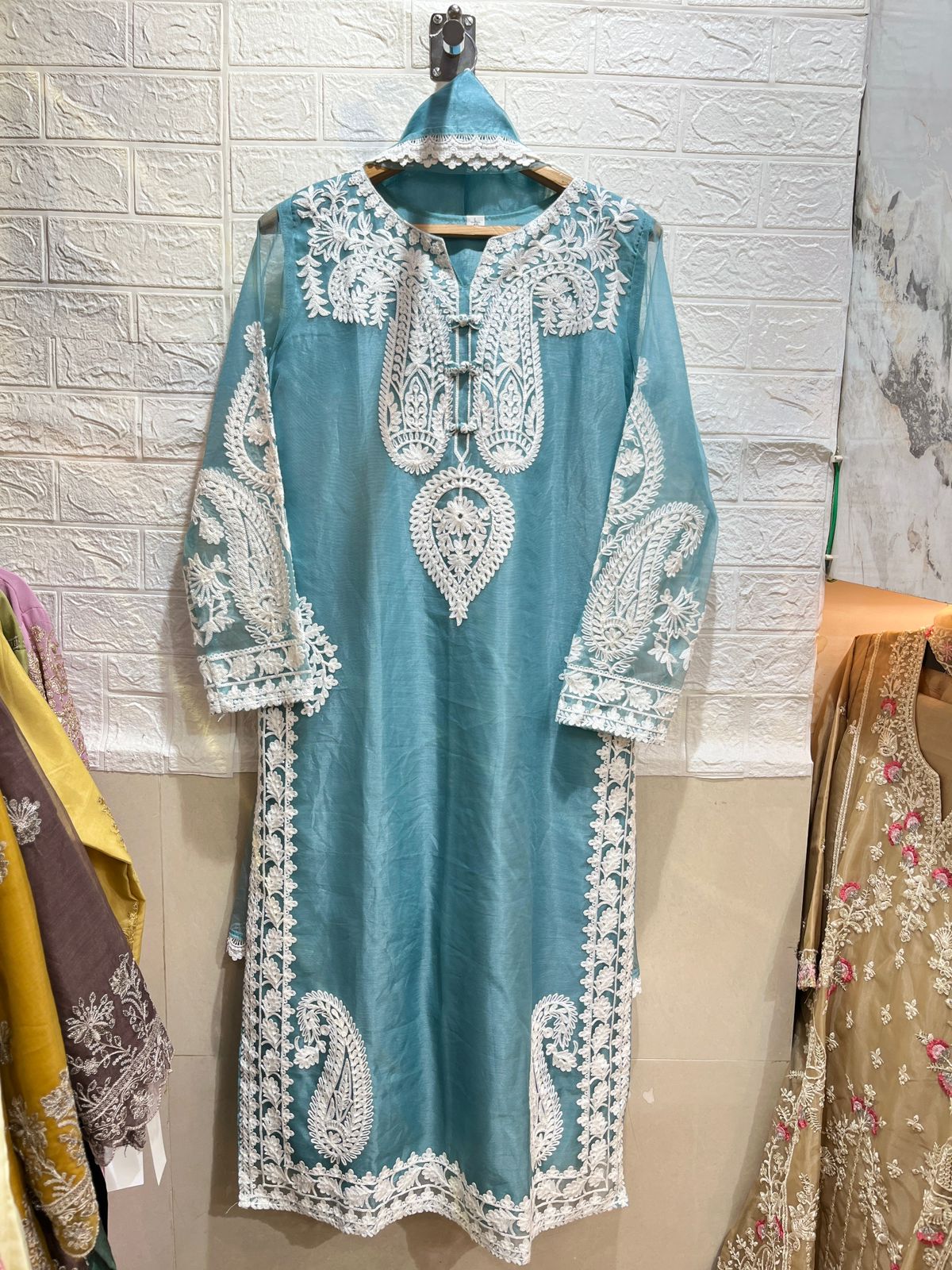 Code - 1101 Pakistani suit