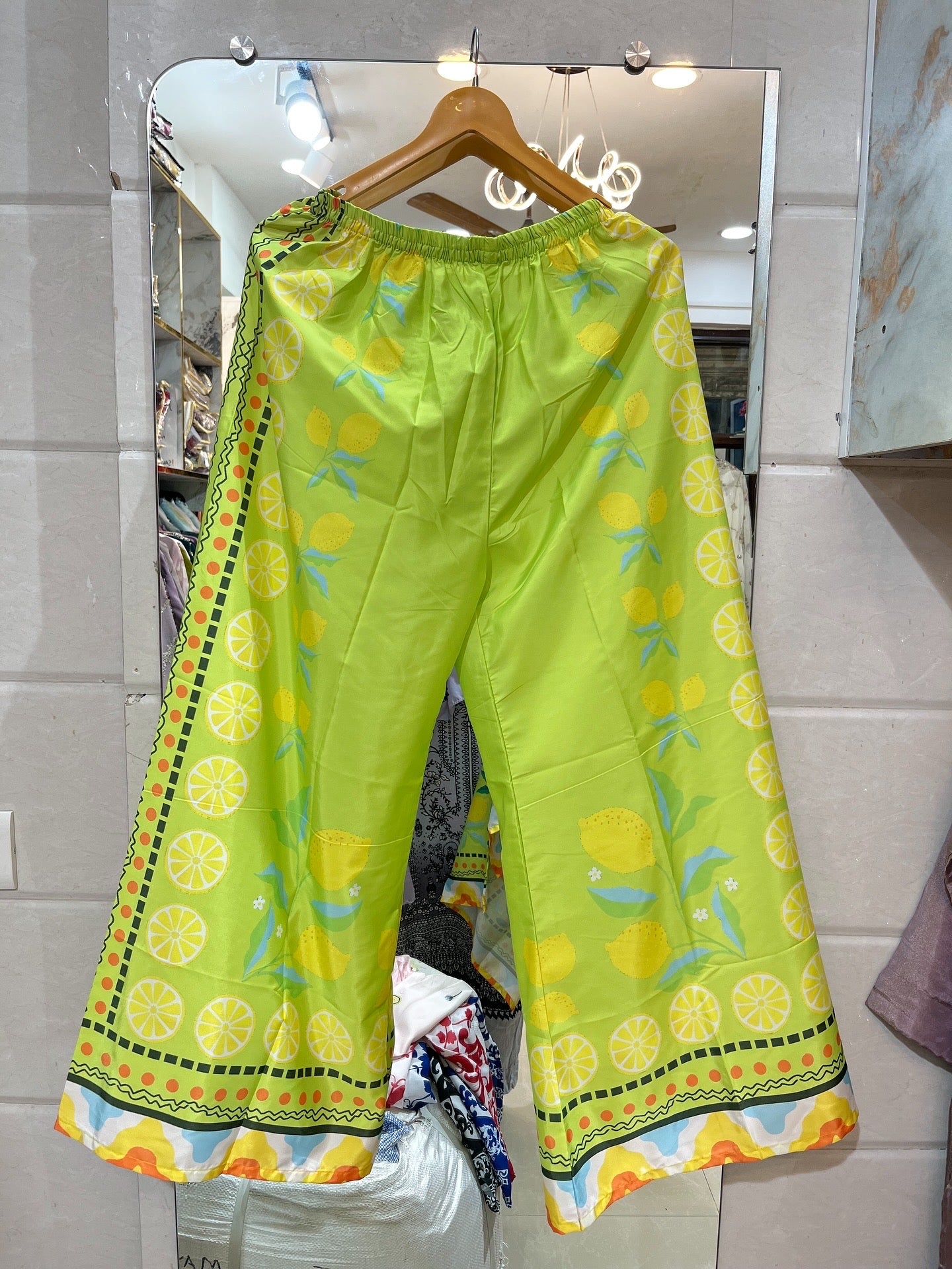 Code - 1143 Cordset