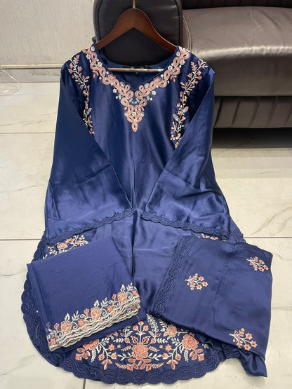 Code - 1176 Pakistani smart formals