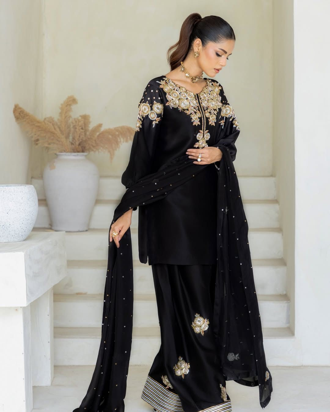 Code - 1151 Designer farshi shalwar Pakistani short kameez pattern