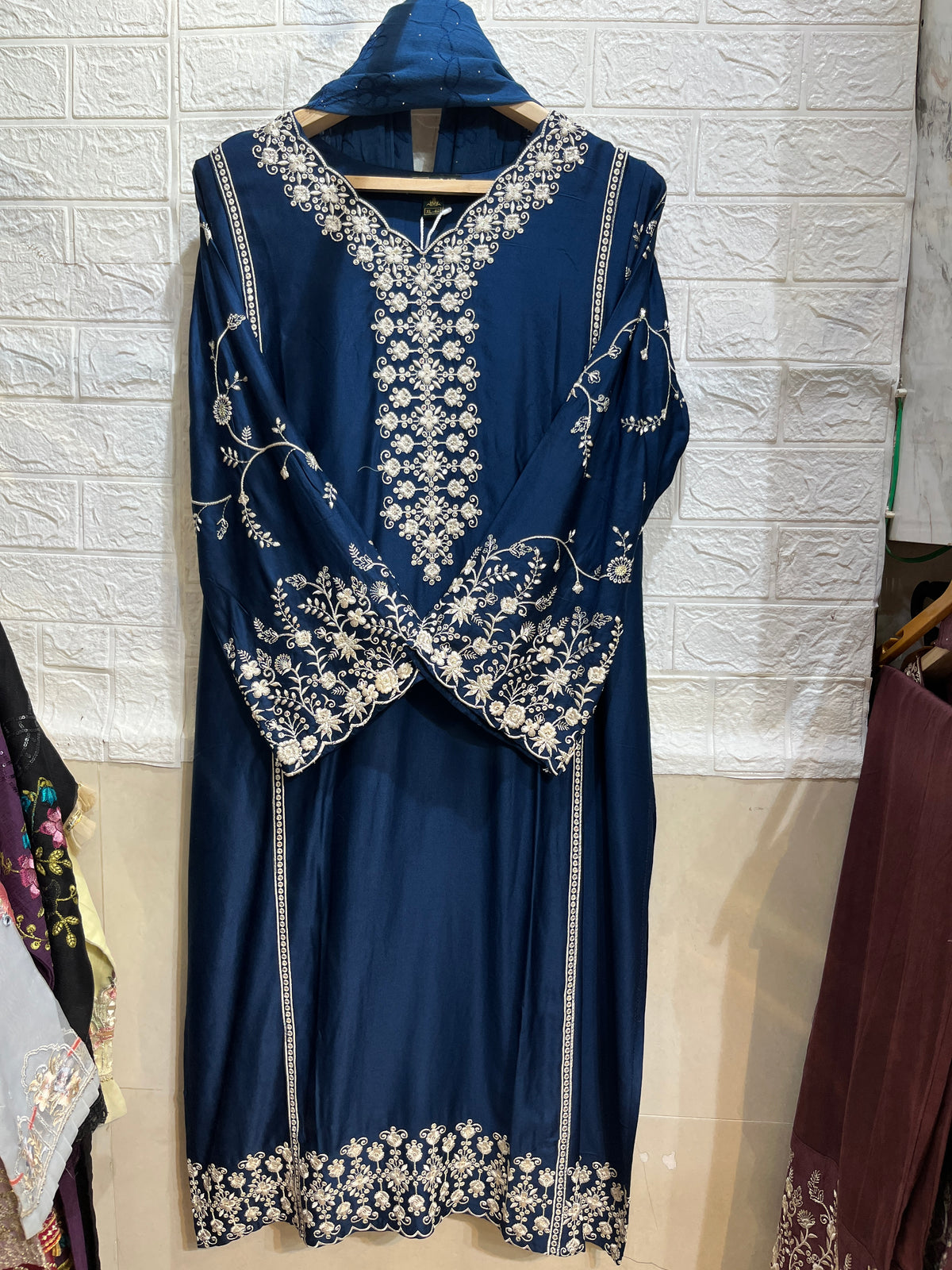 Code - 1202 karachi suit
