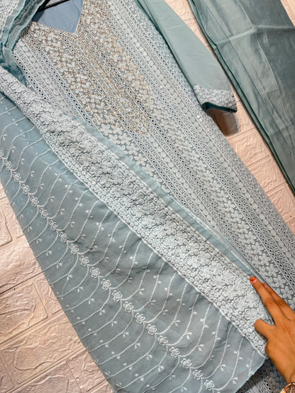 Code - 1113 pakistani suits