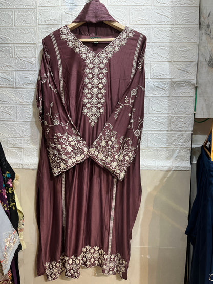 Code - 1202 karachi suit
