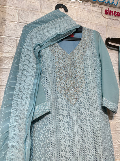 Code - 1113 pakistani suits