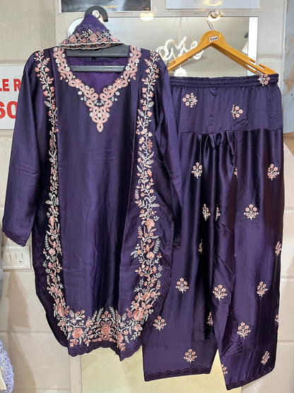 Code - 1176 Pakistani smart formals