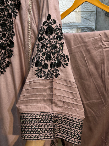 Code - 1197 Karachi suits in plus sizes
