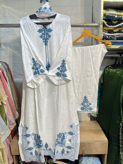 Code - 1194 Long pakistani kaftans karachi suits