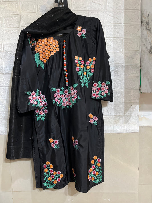Code - 1165 Farshi Shalwar floral embroidered