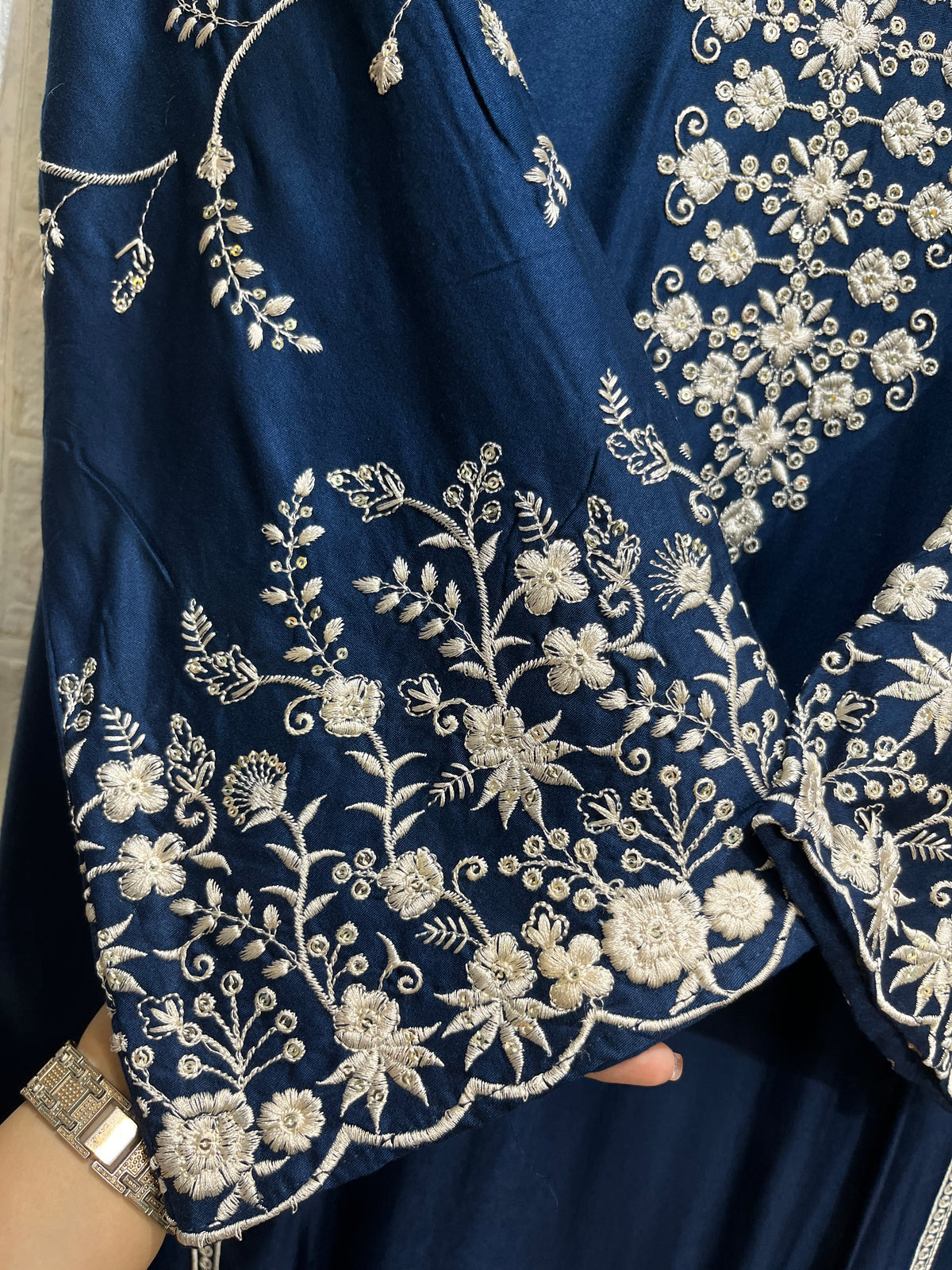 Code - 1202 karachi suit