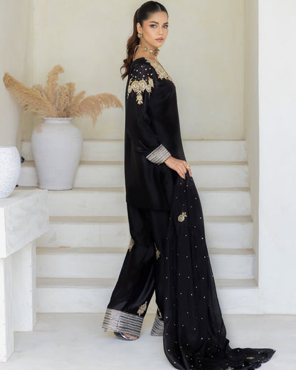 Code - 1151 Designer farshi shalwar Pakistani short kameez pattern