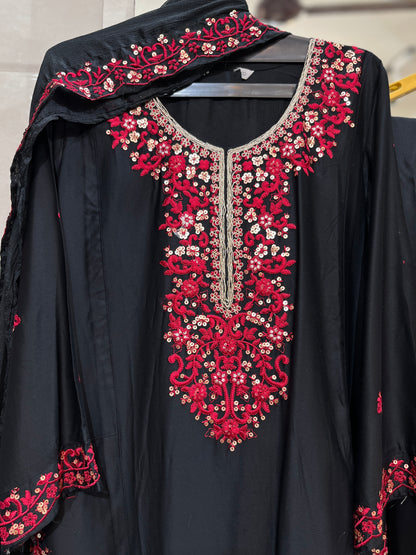 Code - 1127-A karachi suit