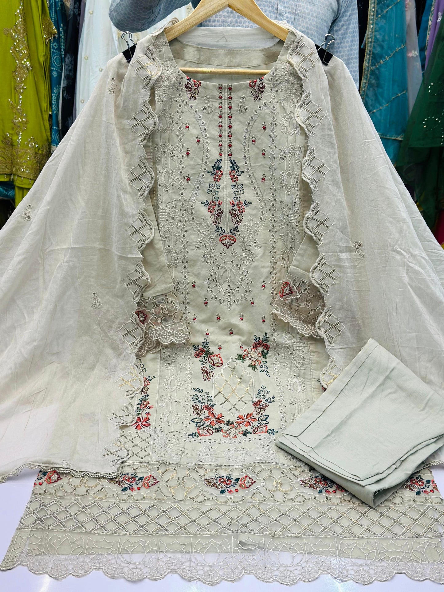 Code- 1157 Pakistani Embroidred cotton