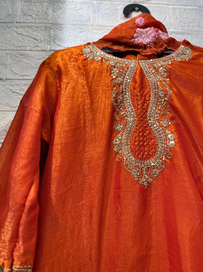 Code- 1145 Pakistani Hania Amir pattern trending farshi shalwar suit