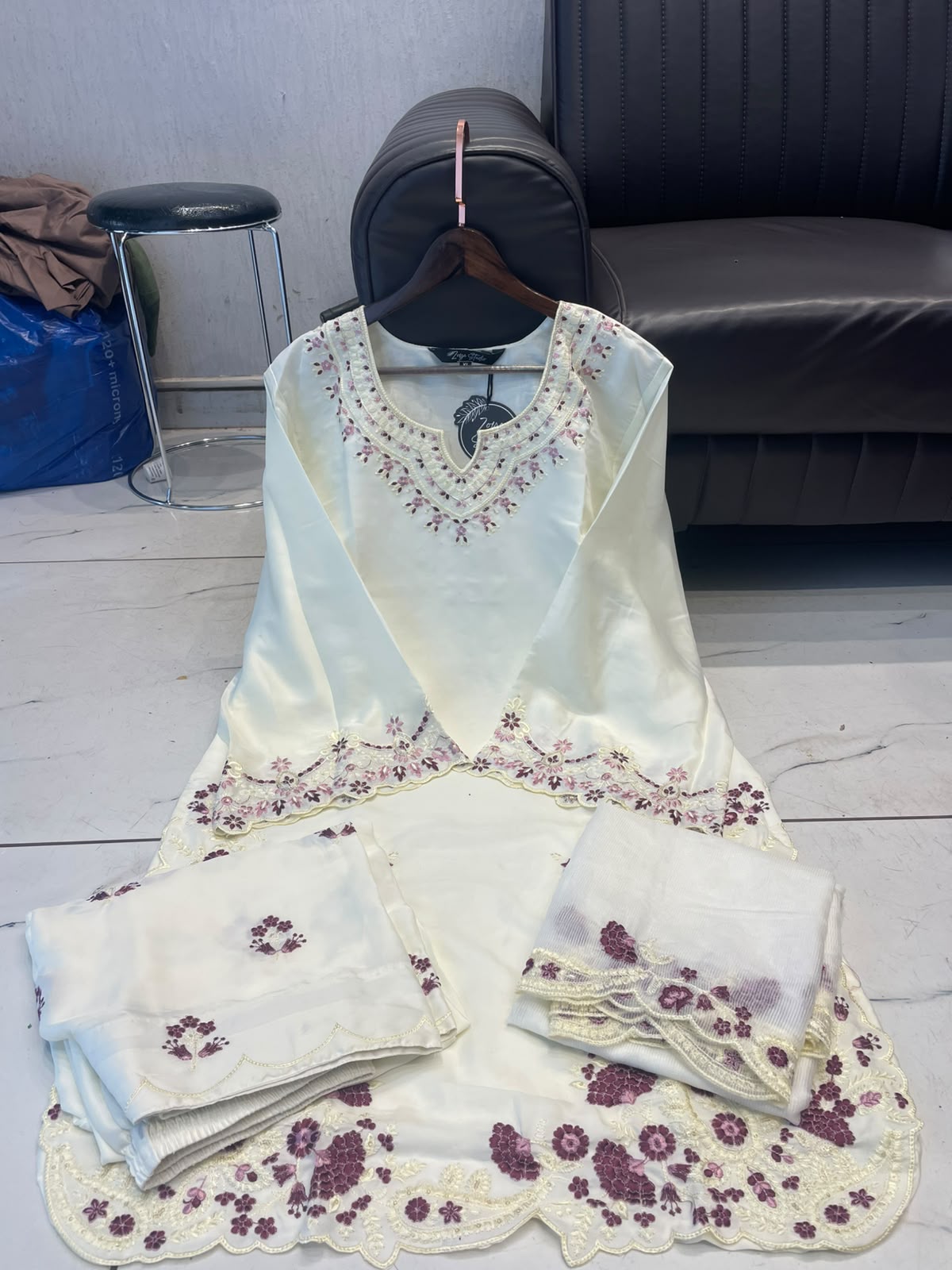 Code-1198 Pakistani designe